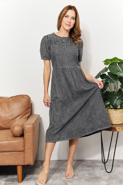 Unapologetic Chambray Elegance Midi Dress