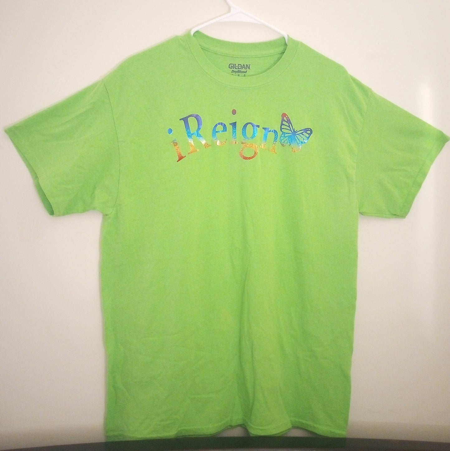 iReign🦋 Large Neon T-shirt