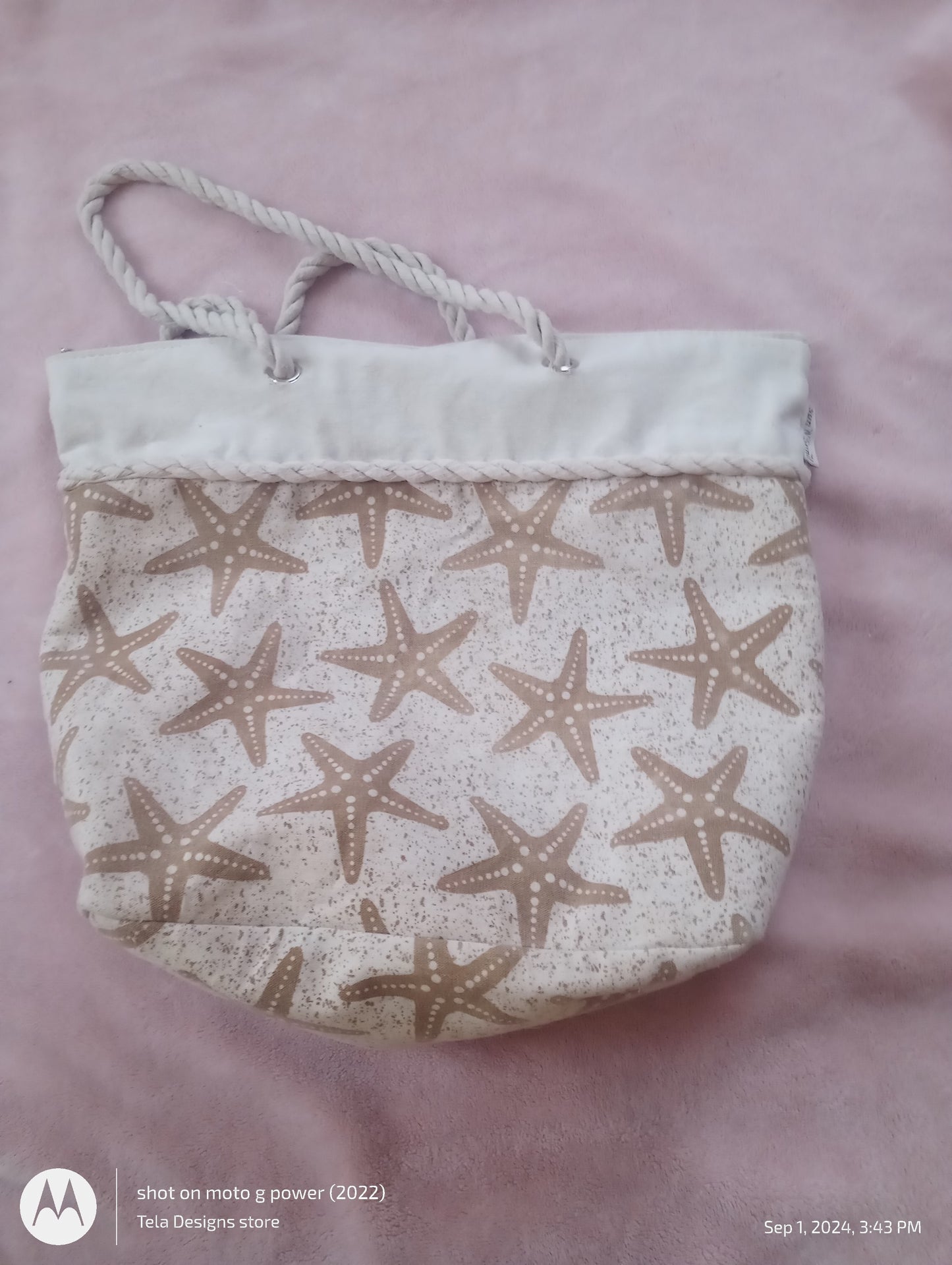 Tele Designs Beige Starfish Tote Bag with Rope Handles